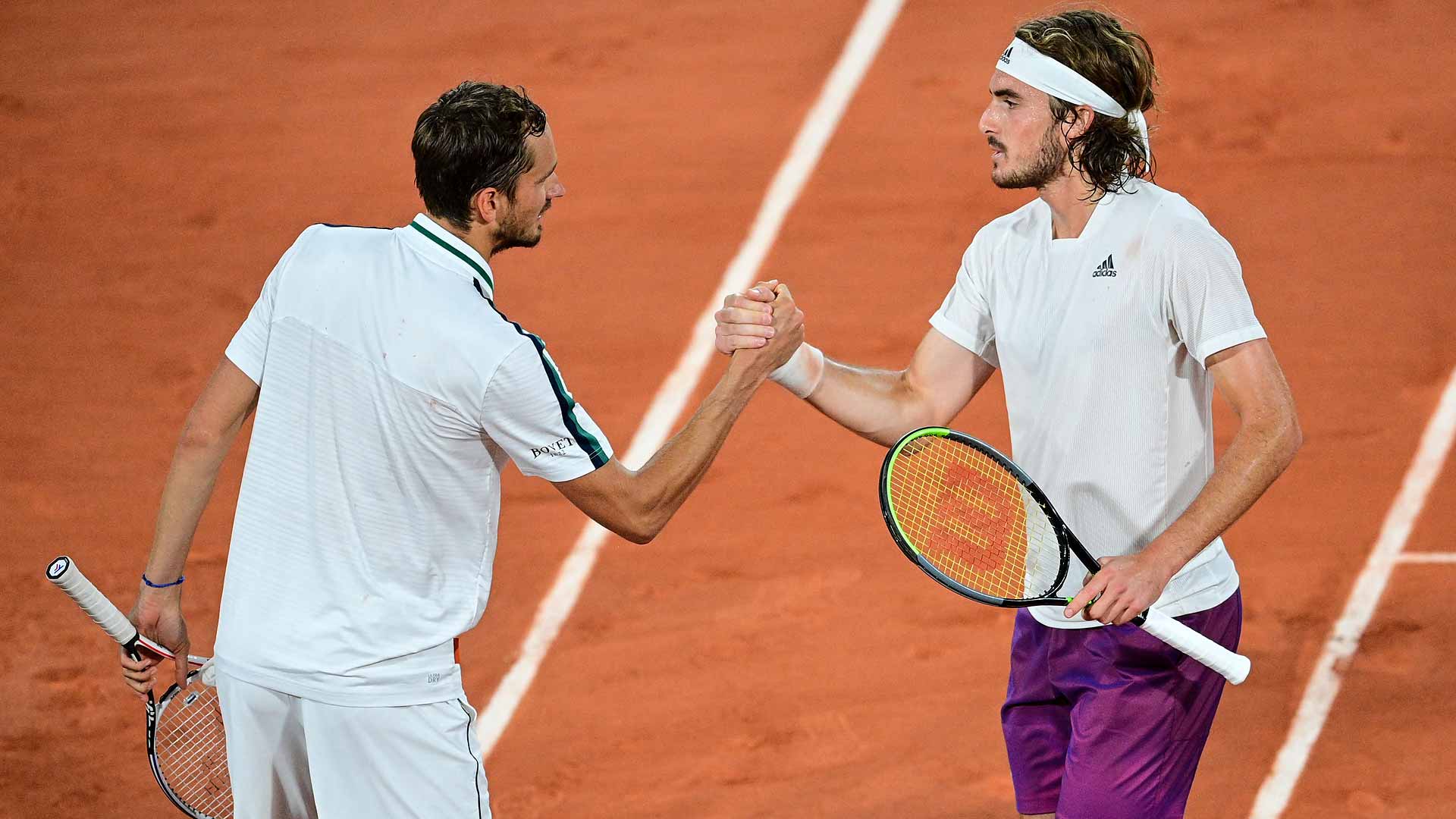 Tsitsipas – Medvedev tip ATP Finals 16.11.2022